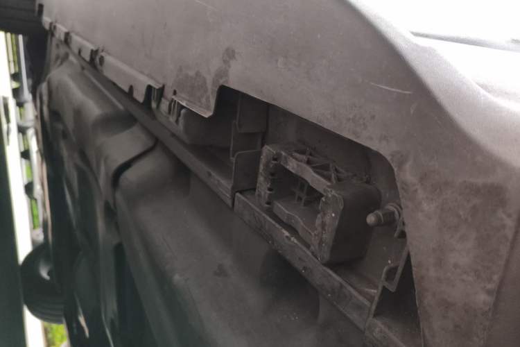 Used Mercedes-Benz M-Class 2015 ML 400 4MATIC Dynamic Model Chassis Rear Left