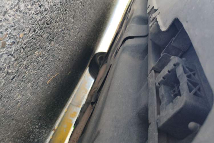 Used Mercedes-Benz M-Class 2015 ML 400 4MATIC Dynamic Model Chassis Rear Left