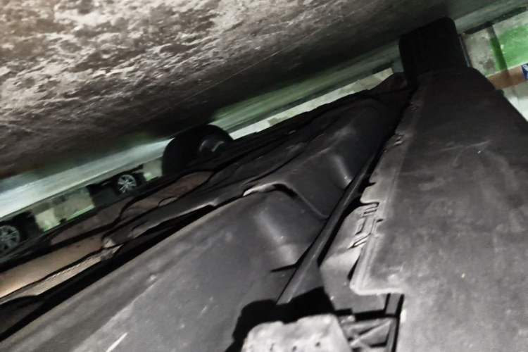 Used Mercedes-Benz M-Class 2015 ML 400 4MATIC Dynamic Model Chassis Rear Left