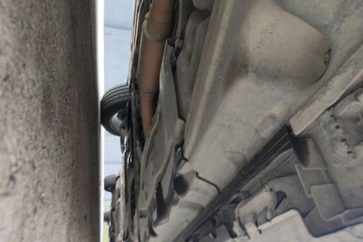 Used Mercedes-Benz M-Class 2015 ML 400 4MATIC Dynamic Model Chassis Rear Right