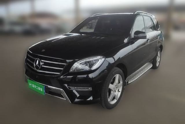 Ojetý Mercedes-Benz M-Class 2015 ML 400 4MATIC Luxury Model