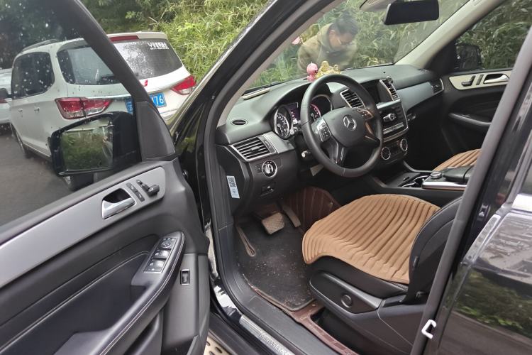 Used Mercedes-Benz M-Class 2015 ML 320 4MATIC Driver Seat