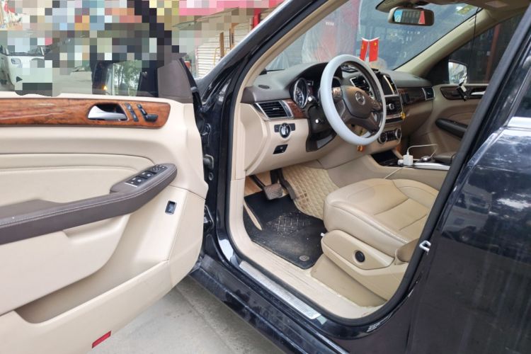 Used Mercedes-Benz M-Class 2015 ML 400 4MATIC Dynamic Model Driver Seat