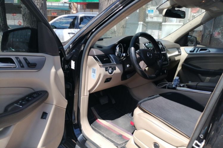 Used Mercedes-Benz M-Class 2015 ML 320 4MATIC Driver Seat