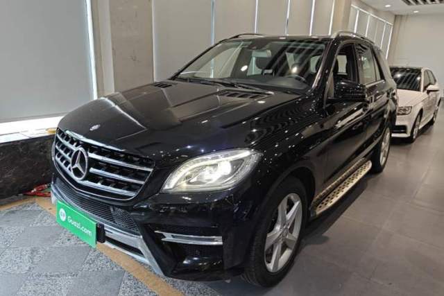 Używany Mercedes-Benz M-Class 2015 ML 400 4MATIC Dynamic Model