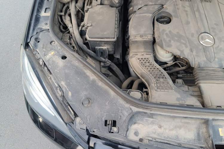 Used Mercedes-Benz M-Class 2015 ML 400 4MATIC Luxury Model Engine Bay Right