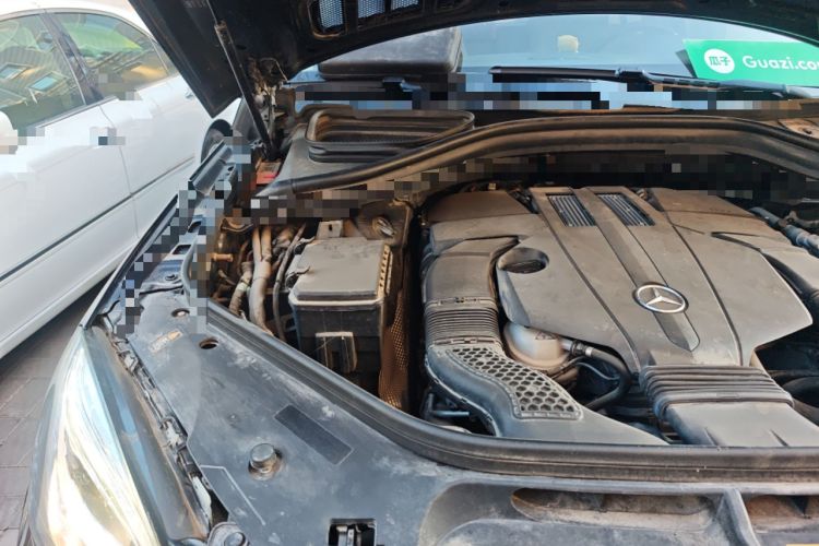 Used Mercedes-Benz M-Class 2015 ML 320 4MATIC Engine Bay Right