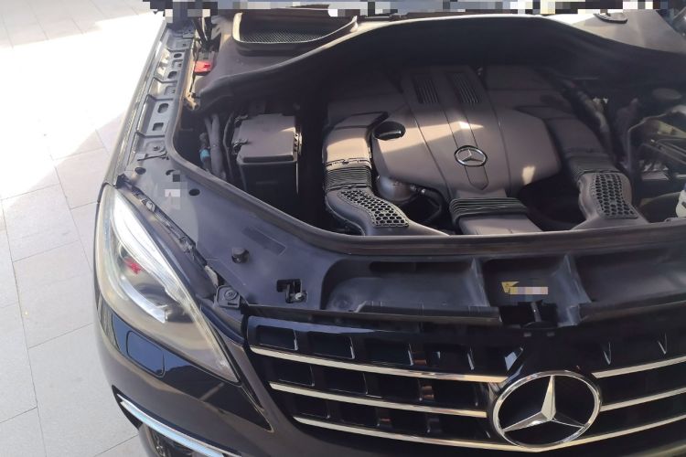 Used Mercedes-Benz M-Class 2015 ML 400 4MATIC Dynamic Model Engine Bay Right