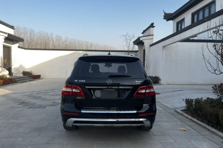 Used Mercedes-Benz M-Class 2015 ML 400 4MATIC Dynamic Model Exterior 1