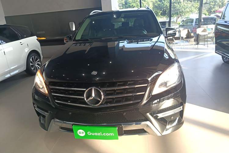Used Mercedes-Benz M-Class 2015 ML 320 4MATIC Exterior 1