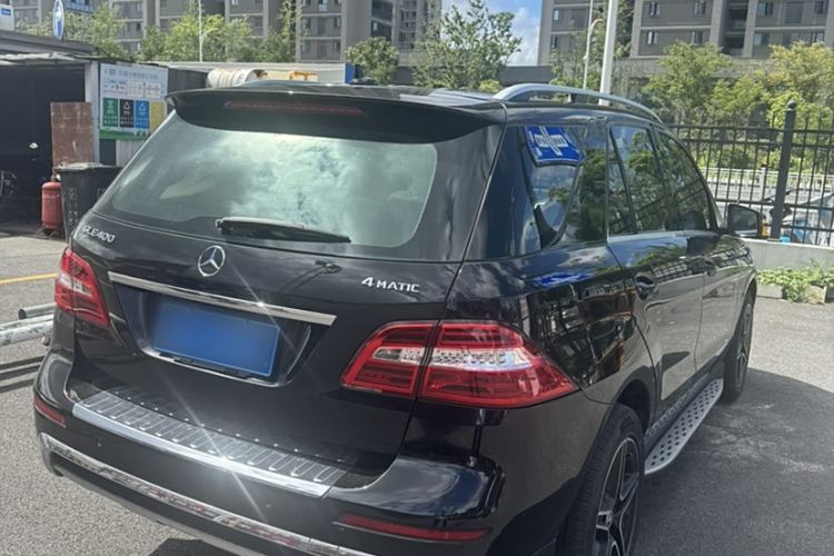 Used Mercedes-Benz M-Class 2015 ML 320 4MATIC Exterior 3