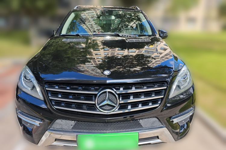 Used Mercedes-Benz M-Class 2015 ML 350 CDI 4MATIC Front