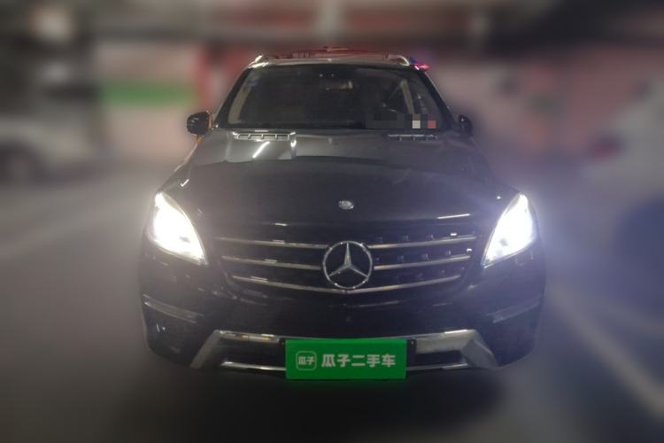 Used Mercedes-Benz M-Class 2015 ML 400 4MATIC Luxury Model Front