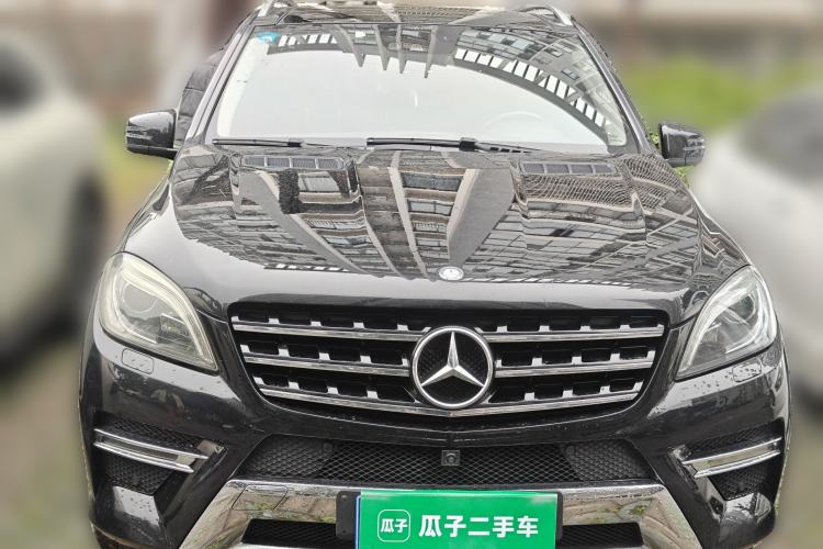 Used Mercedes-Benz M-Class 2015 ML 400 4MATIC Luxury Model Front