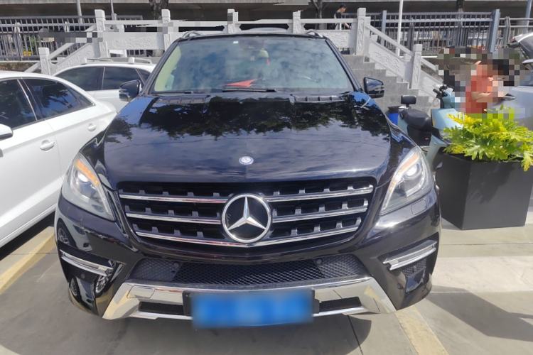 Used Mercedes-Benz M-Class 2015 ML 350 CDI 4MATIC Front