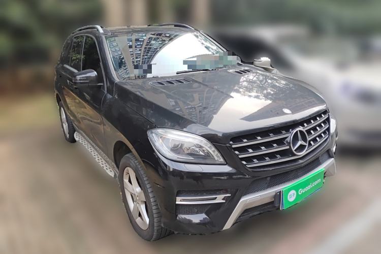 Used Mercedes-Benz M-Class 2015 ML 400 4MATIC Dynamic Model Front Right 45 Deg
