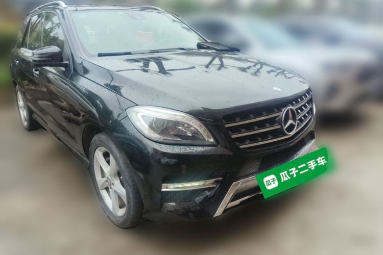 Used Mercedes-Benz M-Class 2015 ML 400 4MATIC Dynamic Model Front Right 45 Deg