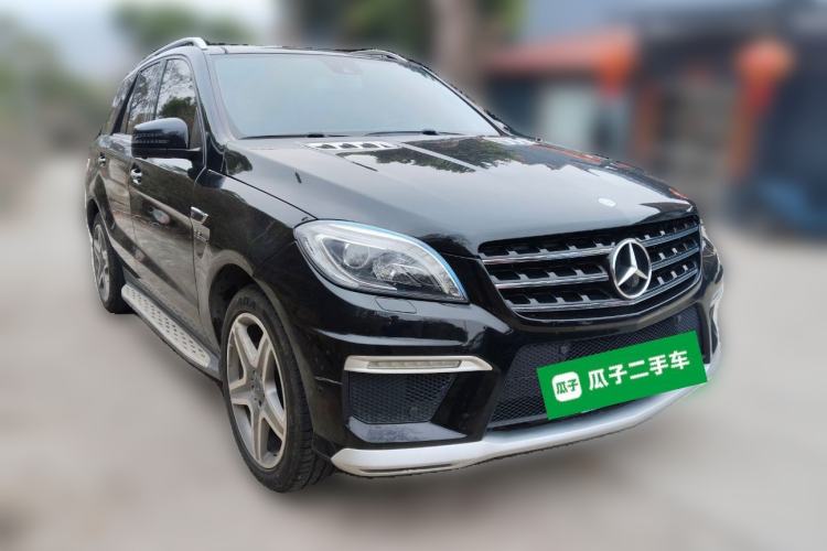Used Mercedes-Benz M-Class 2015 ML 400 4MATIC Dynamic Model Front Right 45 Deg