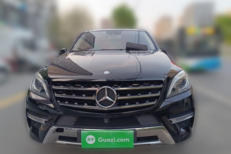 Used Mercedes-Benz M-Class 2015 ML 400 4MATIC Luxury Model Front