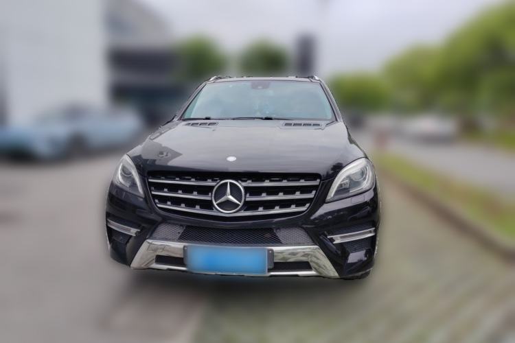 Used Mercedes-Benz M-Class 2015 ML 400 4MATIC Dynamic Model Front