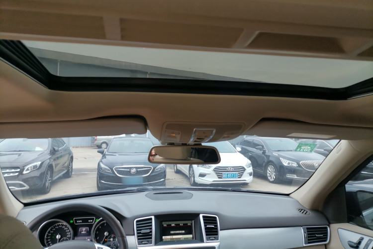 Used Mercedes-Benz M-Class 2015 ML 320 4MATIC Headliner