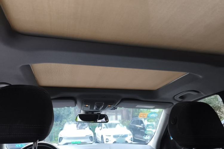 Used Mercedes-Benz M-Class 2015 ML 400 4MATIC Dynamic Model Headliner