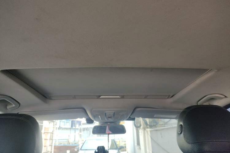 Used Mercedes-Benz M-Class 2015 ML 320 4MATIC Headliner