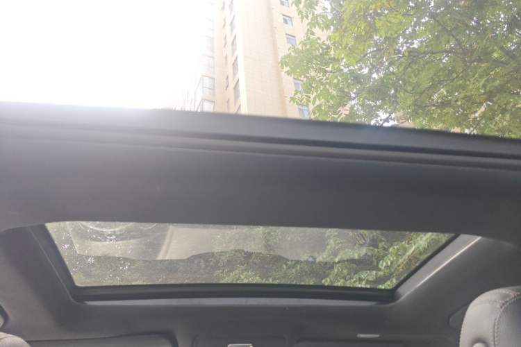 Used Mercedes-Benz M-Class  Headliner