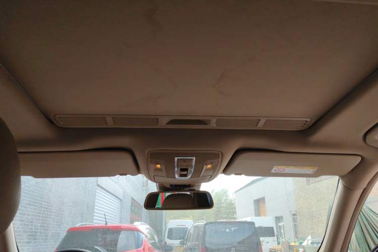 Used Mercedes-Benz M-Class 2015 ML 320 4MATIC Headliner