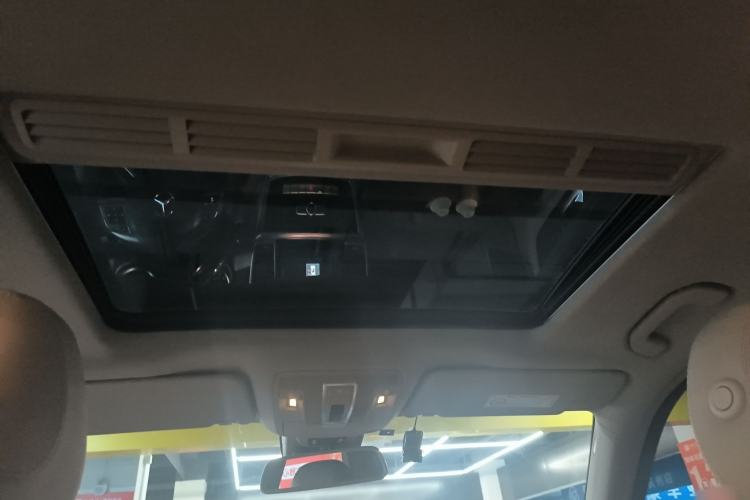 Used Mercedes-Benz M-Class 2015 ML 320 4MATIC Headliner
