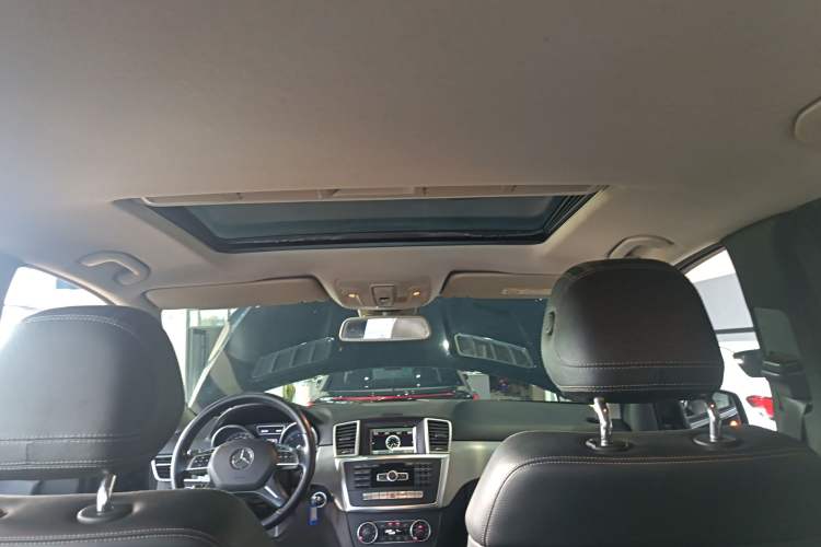 Used Mercedes-Benz M-Class 2015 ML 320 4MATIC Headliner