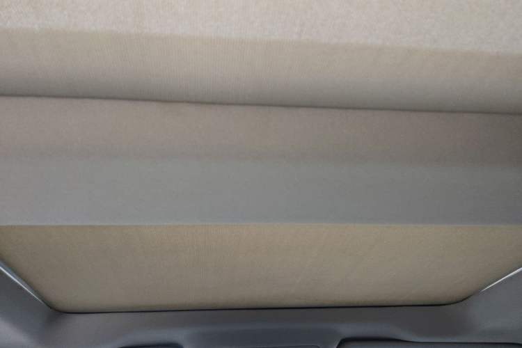 Used Mercedes-Benz M-Class 2015 ML 400 4MATIC Dynamic Model Headliner