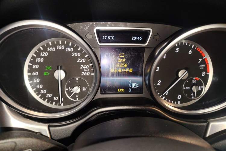 Used Mercedes-Benz M-Class 2015 ML 320 4MATIC Instrument Cluster