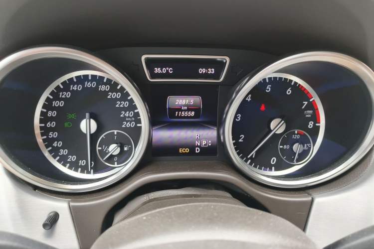 Used Mercedes-Benz M-Class 2015 ML 320 4MATIC Instrument Cluster