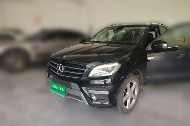Used Mercedes-Benz M-Class 2015 ML 320 4MATIC Guazi used car, China used car export, Used car for sale, Used cars, Cheapest cars for sale
