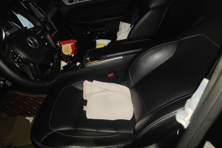 Used Mercedes-Benz M-Class 2015 ML 320 4MATIC Left Front Seat