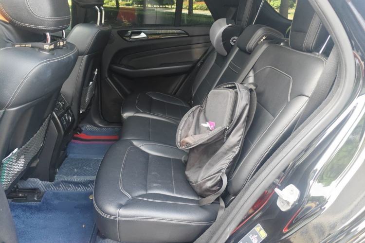 Used Mercedes-Benz M-Class  Left Rear Seat