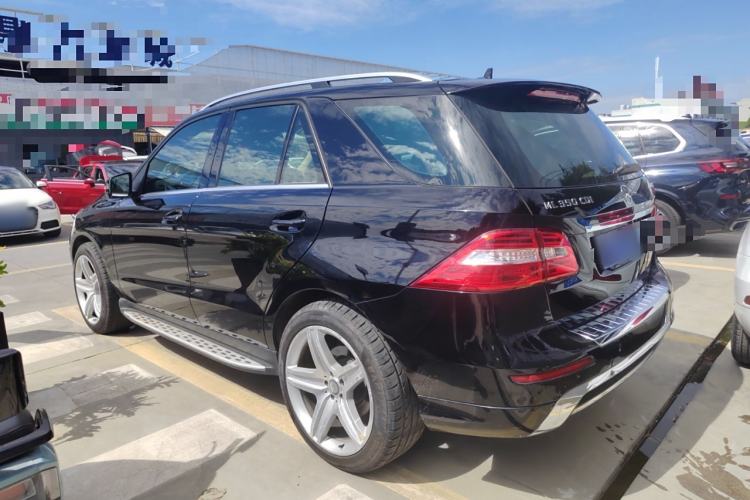 Used Mercedes-Benz M-Class 2015 ML 350 CDI 4MATIC Left Side