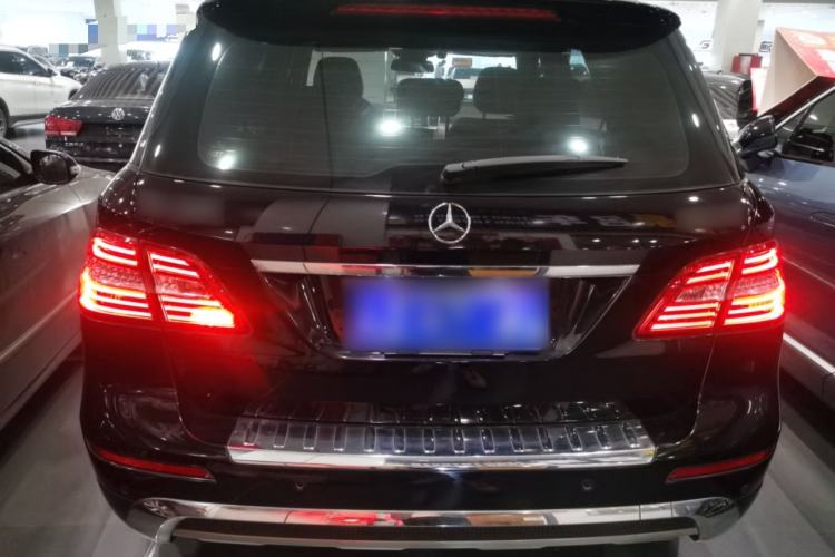 Used Mercedes-Benz M-Class 2015 ML 320 4MATIC Rear