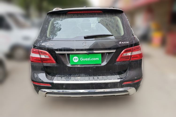 Used Mercedes-Benz M-Class 2015 ML 400 4MATIC Dynamic Model Rear