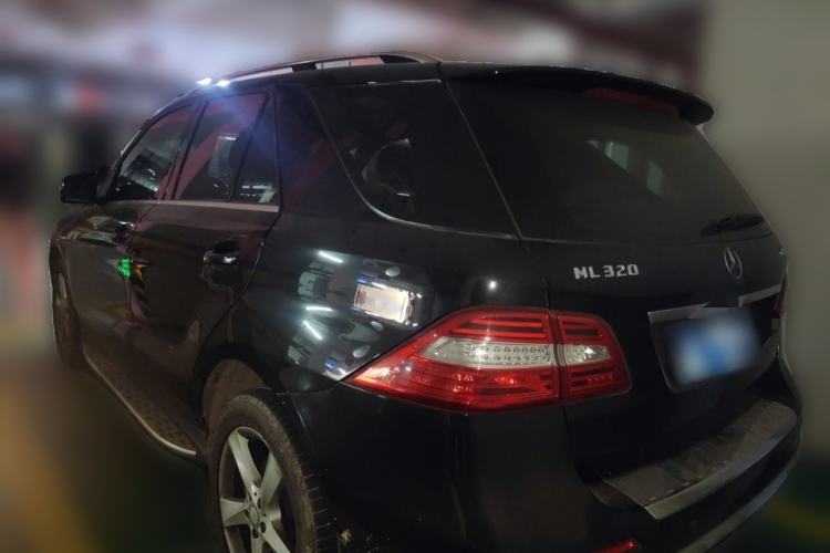 Used Mercedes-Benz M-Class 2015 ML 320 4MATIC Rear Left 45 Deg