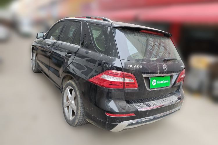 Used Mercedes-Benz M-Class 2015 ML 400 4MATIC Dynamic Model Rear Left 45 Deg