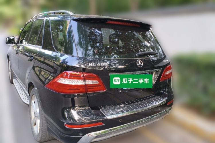 Used Mercedes-Benz M-Class 2015 ML 400 4MATIC Dynamic Model Rear Left 45 Deg