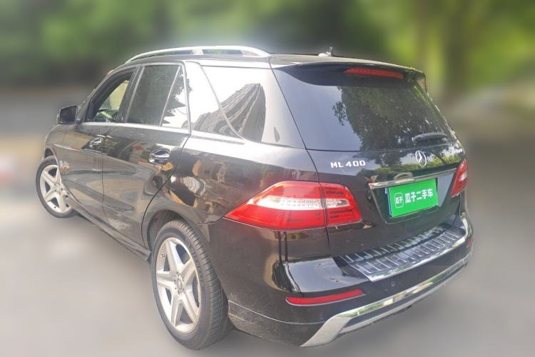 Used Mercedes-Benz M-Class  Rear Left 45 Deg