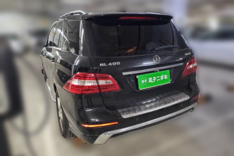Used Mercedes-Benz M-Class 2015 ML 400 4MATIC Luxury Model Rear Left 45 Deg