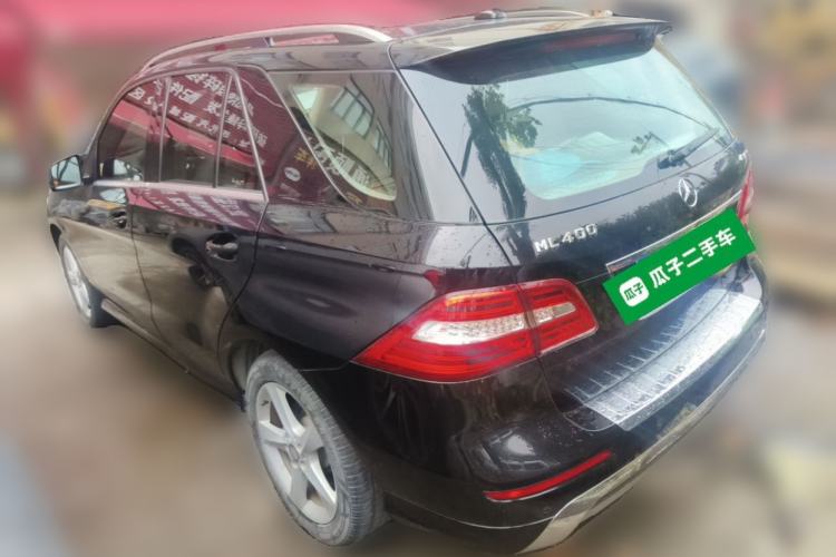 Used Mercedes-Benz M-Class 2015 ML 400 4MATIC Dynamic Model Rear Left 45 Deg