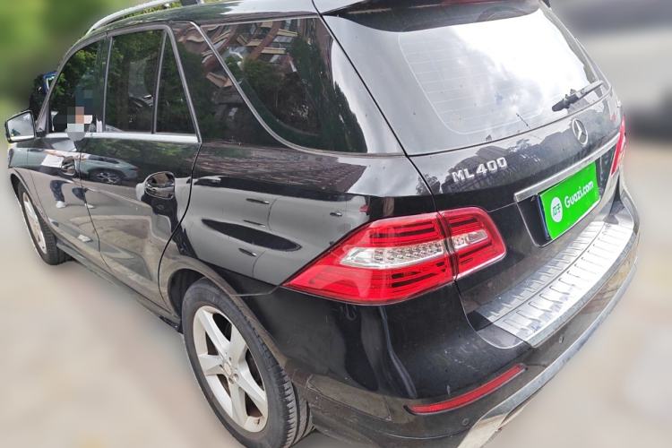 Used Mercedes-Benz M-Class 2015 ML 400 4MATIC Dynamic Model Rear Left 45 Deg