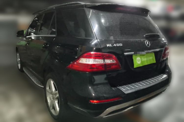 Used Mercedes-Benz M-Class 2015 ML 400 4MATIC Dynamic Model Rear Left 45 Deg