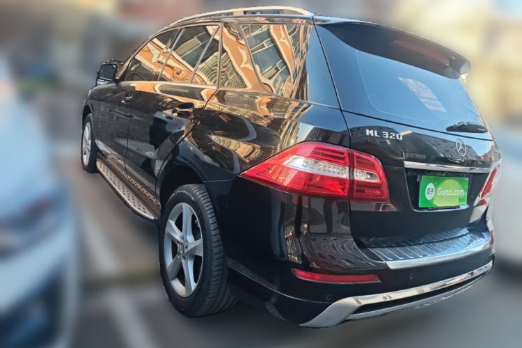 Used Mercedes-Benz M-Class 2015 ML 320 4MATIC Rear Left 45 Deg