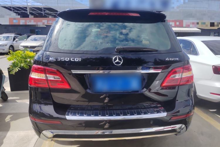 Used Mercedes-Benz M-Class 2015 ML 350 CDI 4MATIC Rear
